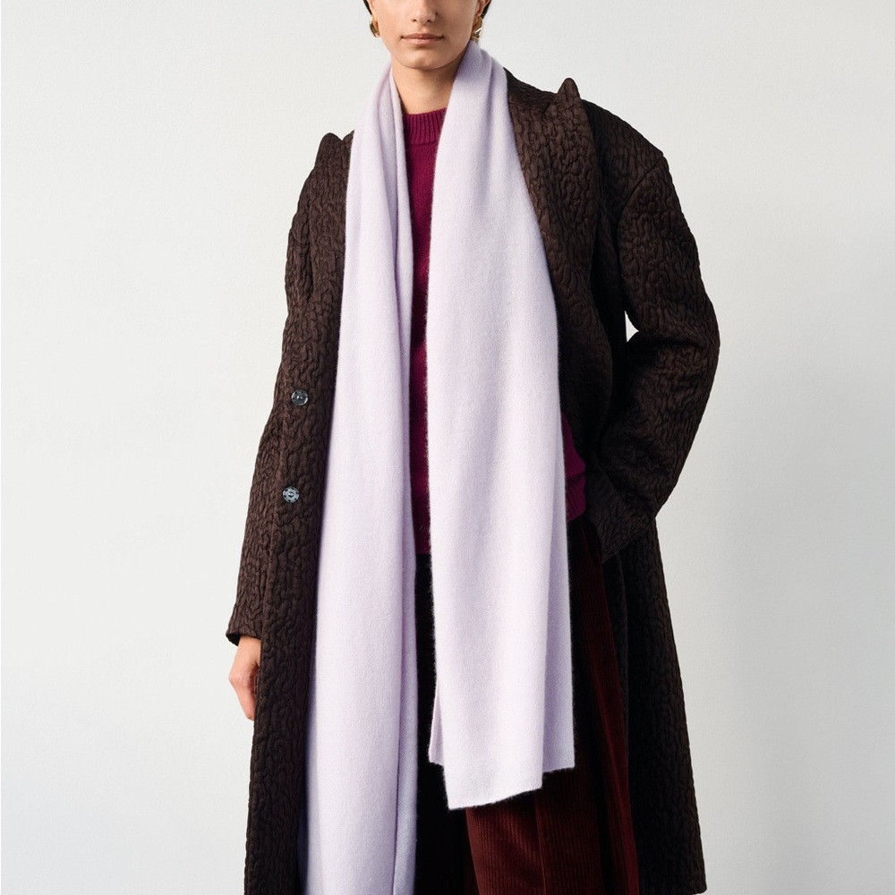 White + Warren Lilac Shadow Cashmere Scarf 19486 - Picture 3 of 7